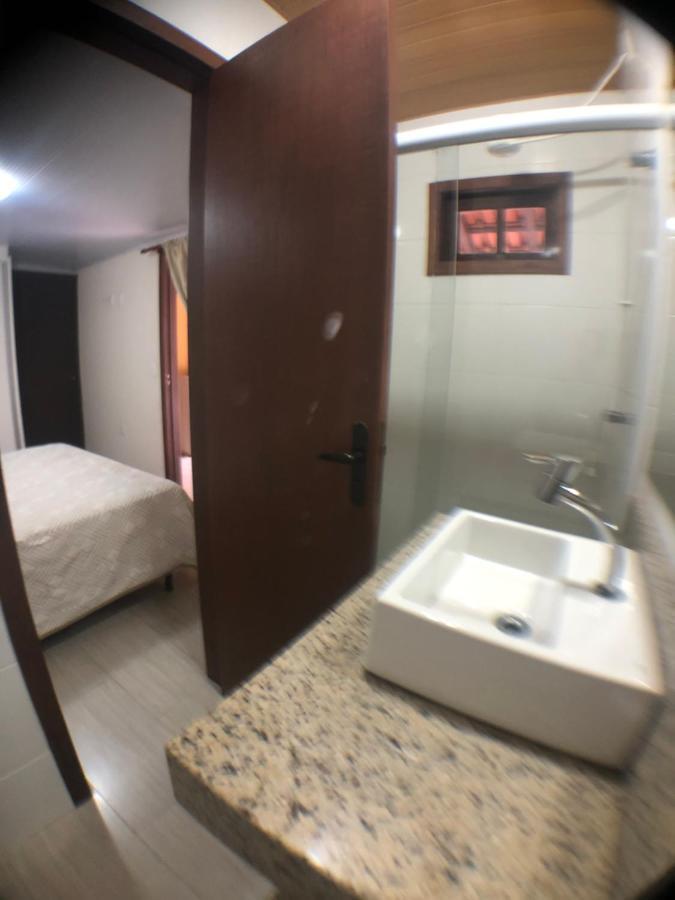 Linda Casa Com Piscina Em Bombinhas, Espaco Inteiro Экстерьер фото