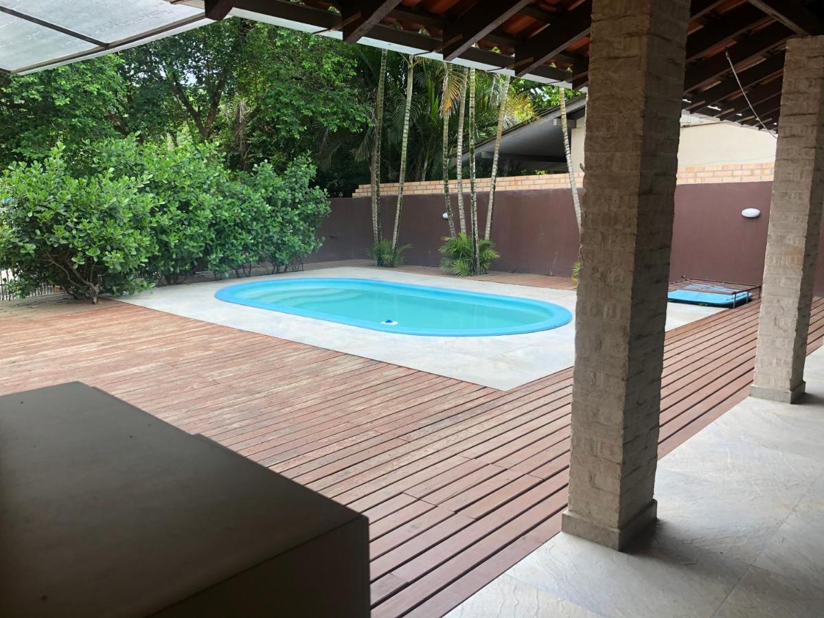 Linda Casa Com Piscina Em Bombinhas, Espaco Inteiro Экстерьер фото