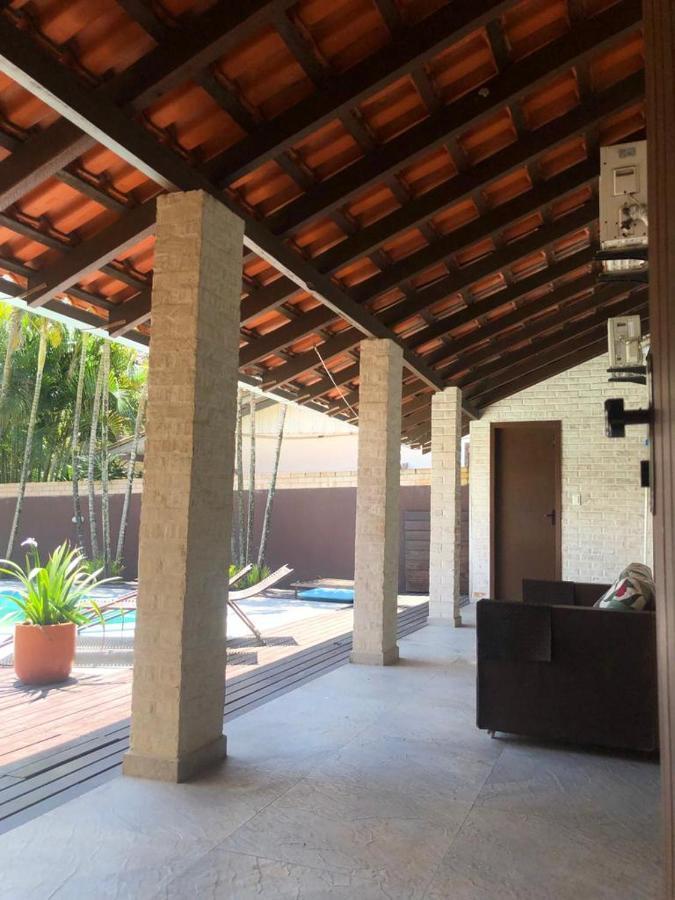 Linda Casa Com Piscina Em Bombinhas, Espaco Inteiro Экстерьер фото